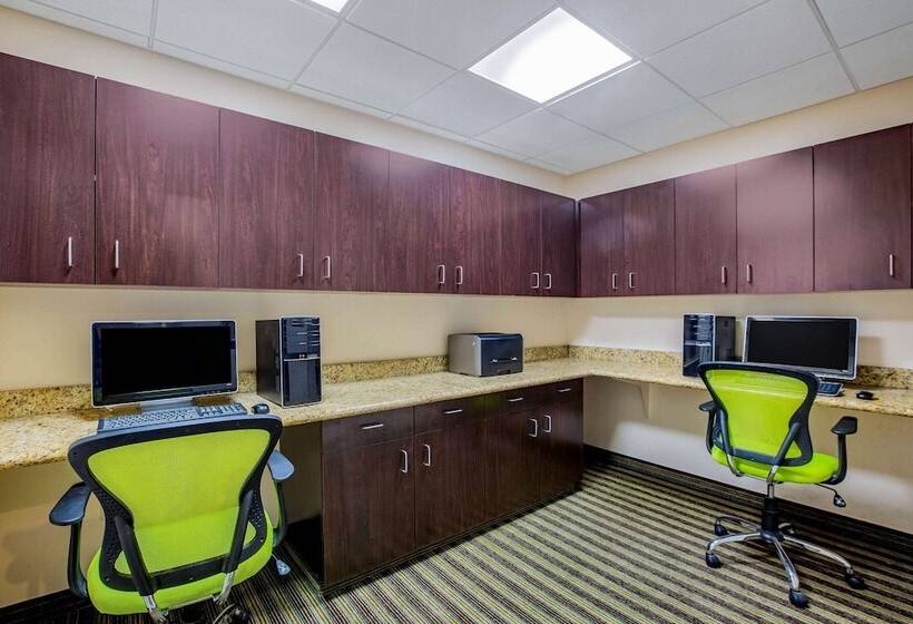 호텔 La Quinta By Wyndham Fowler