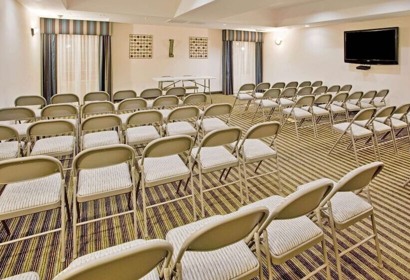 호텔 La Quinta By Wyndham Fowler