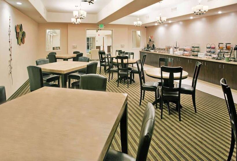 호텔 La Quinta By Wyndham Fowler