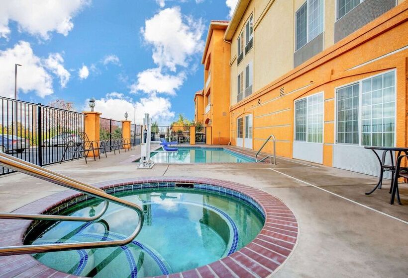 호텔 La Quinta By Wyndham Fowler