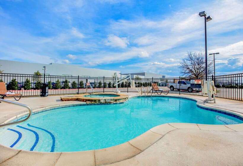 בית מלון כפרי La Quinta By Wyndham Mckinney