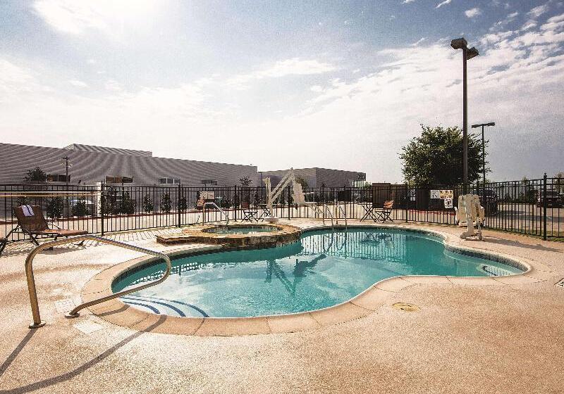 בית מלון כפרי La Quinta By Wyndham Mckinney