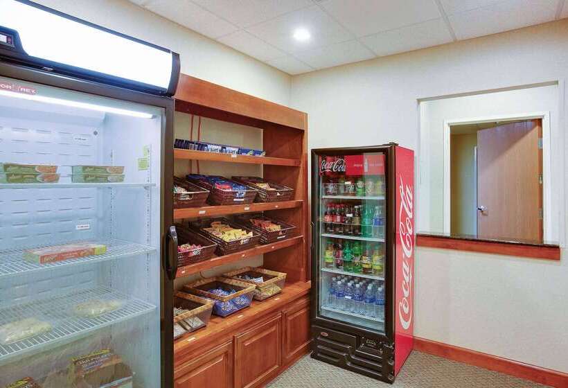 בית מלון כפרי La Quinta By Wyndham Richmond   Kings Dominion