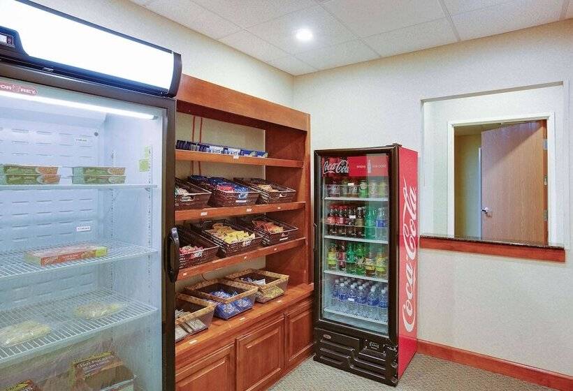 בית מלון כפרי La Quinta By Wyndham Richmond   Kings Dominion