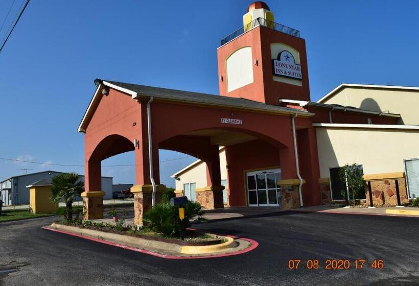 酒店 Lone Star Inn & Suites