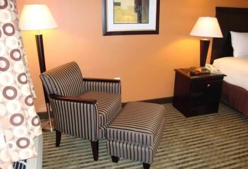 فندق Montigo Inn