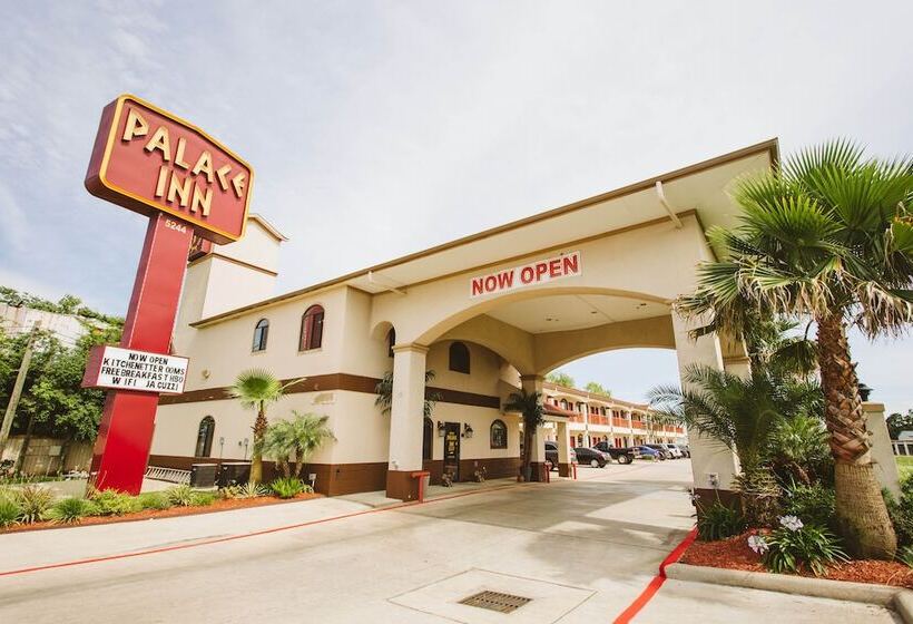 בית מלון כפרי Palace Inn   Baytown I 10