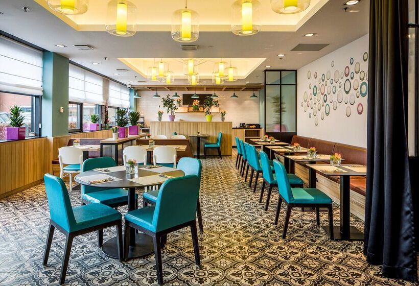 Отель Park Inn By Radisson Amsterdam Airport Schiphol