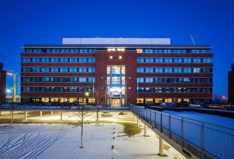 Отель Park Inn By Radisson Amsterdam Airport Schiphol