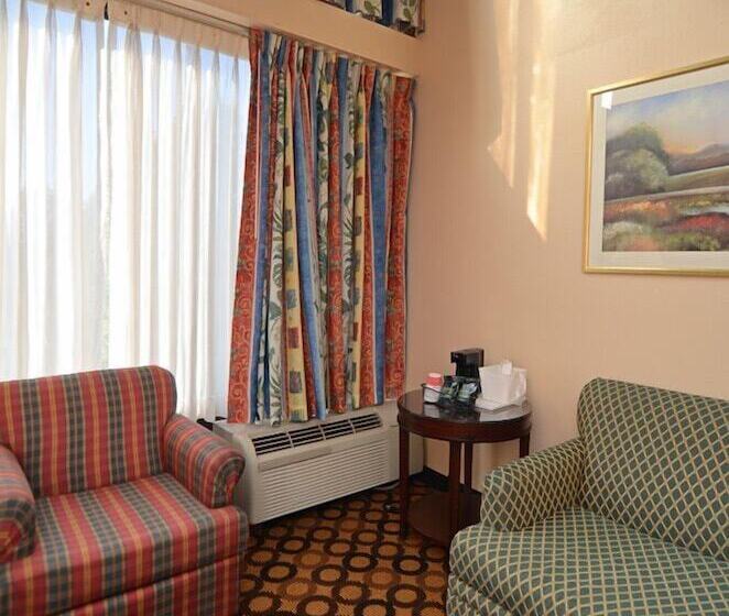 فندق Pocono Resort Conference Center   Pocono Mountains