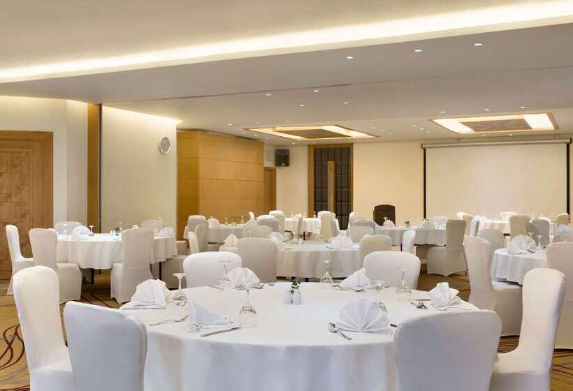 هتل Ramada Resort Dead Sea