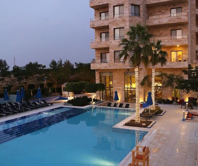 هتل Ramada Resort Dead Sea