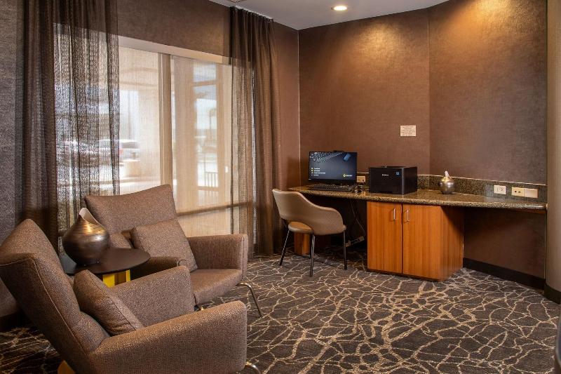فندق Springhill Suites Hagerstown