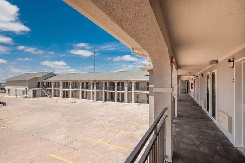 فندق Stratford House Inn