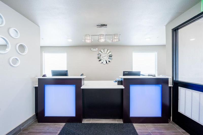 فندق Stratford House Inn