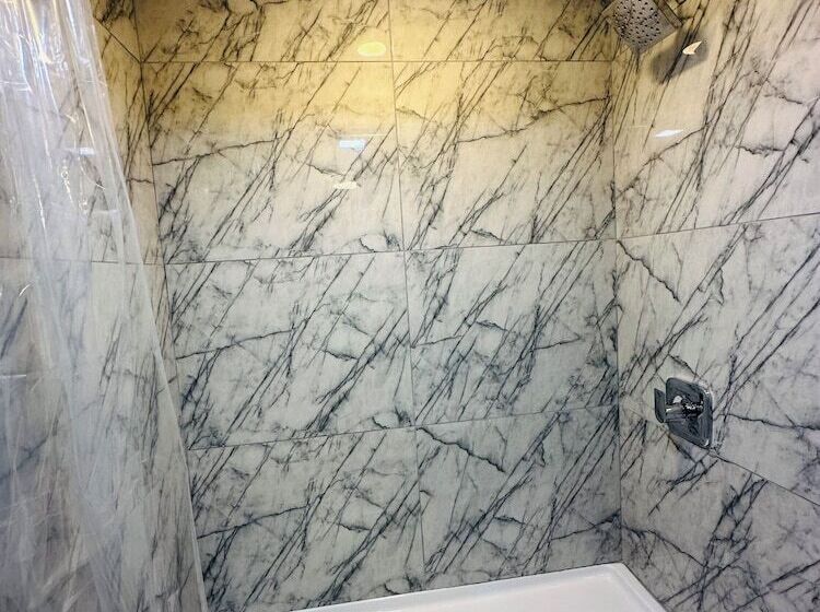 فندق Studios At Fontainebleau Terrace