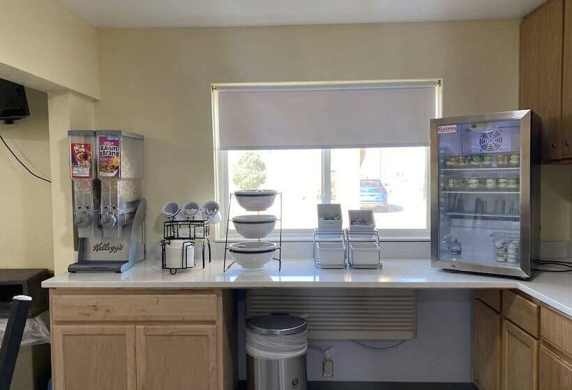 酒店 Super 8 By Wyndham Ogallala