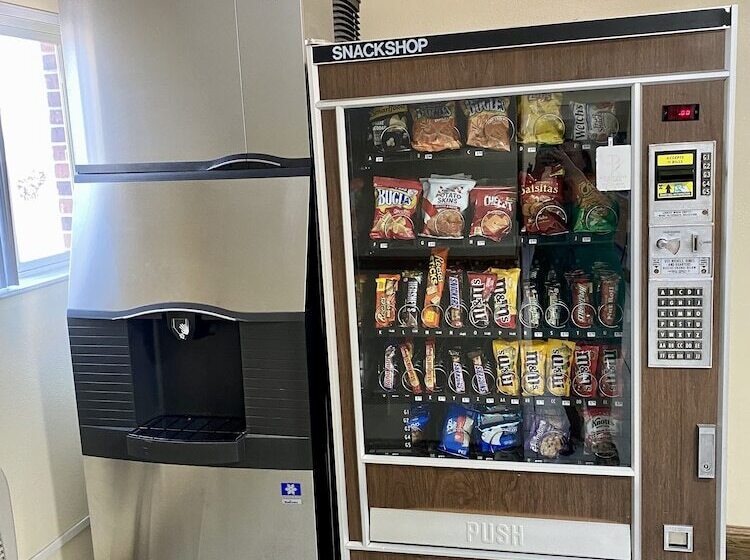 酒店 Super 8 By Wyndham Ogallala