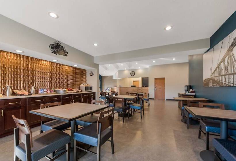 Surestay Plus Hotel By Best Western Highland Poughkeepsie