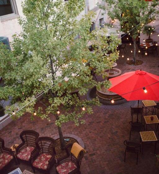 فندق The Holland