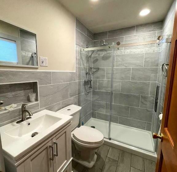 هتل The Riverside Inn