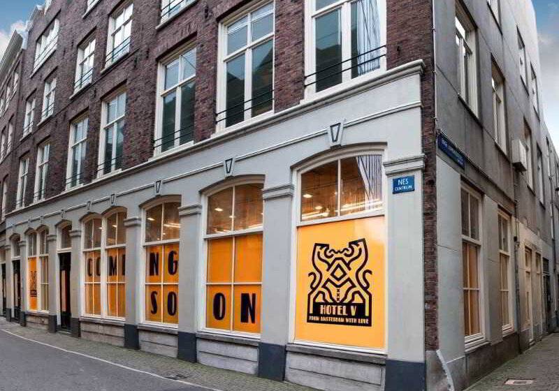 هتل V Nesplein