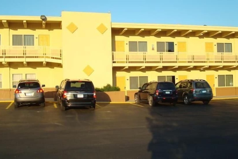 בית מלון כפרי Virginia Inn