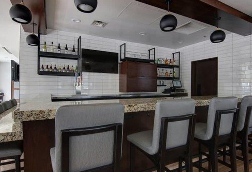 Hyatt House Naperville/warrenville