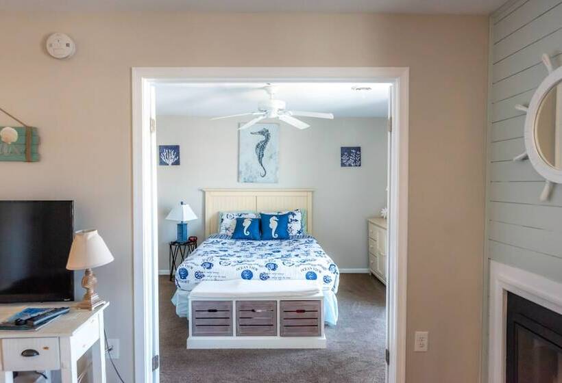 Lucayan Resort By Kees Vacations