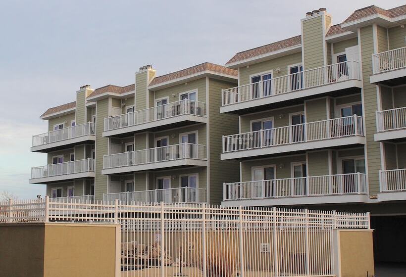 Lucayan Resort By Kees Vacations