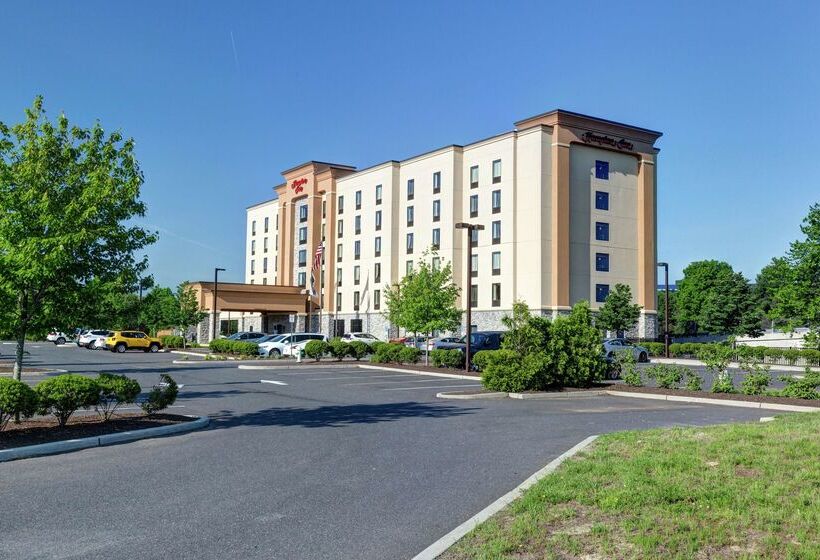 فندق على الطريق Hampton Inn Neptune/wall