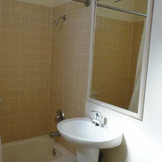 فندق على الطريق Imperial 400 Motor Inn