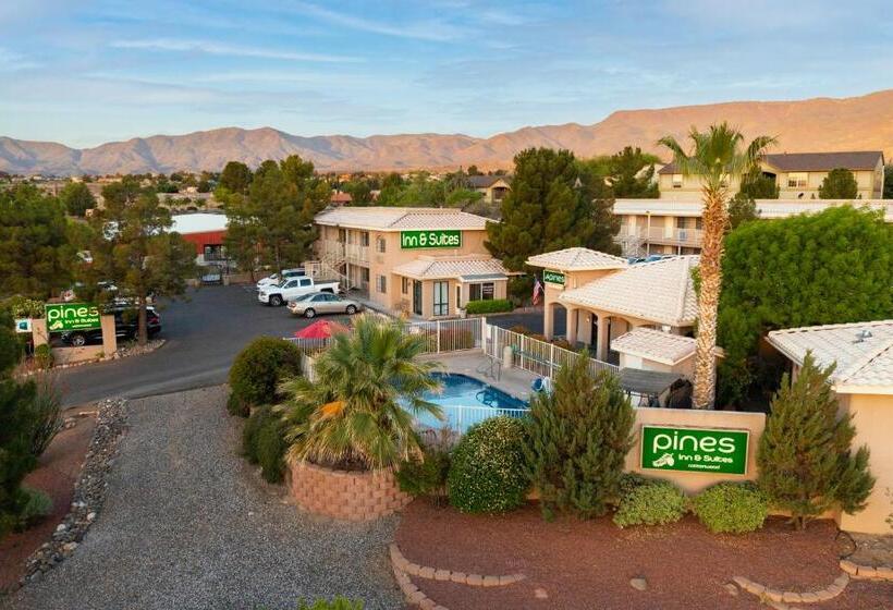 فندق على الطريق Pines Inn & Suites