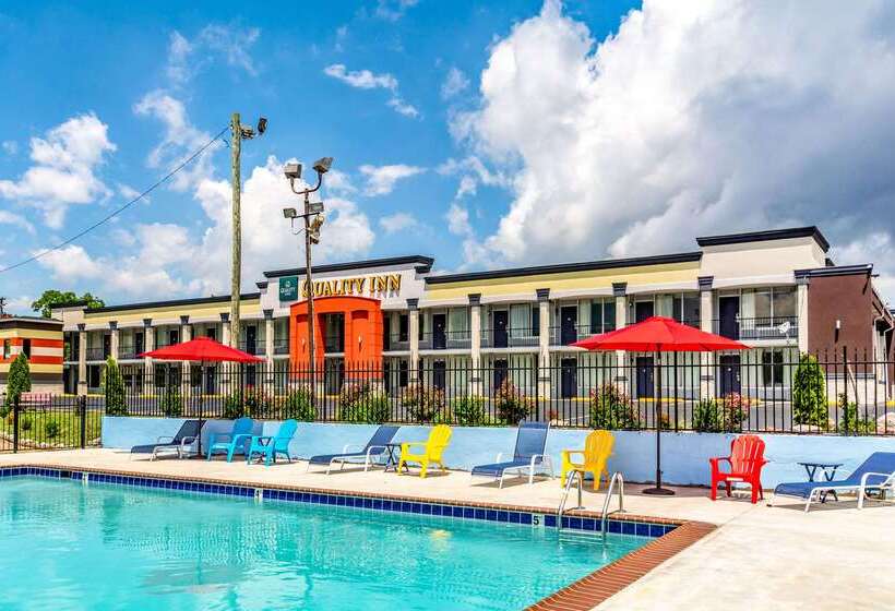 モーテル Quality Inn