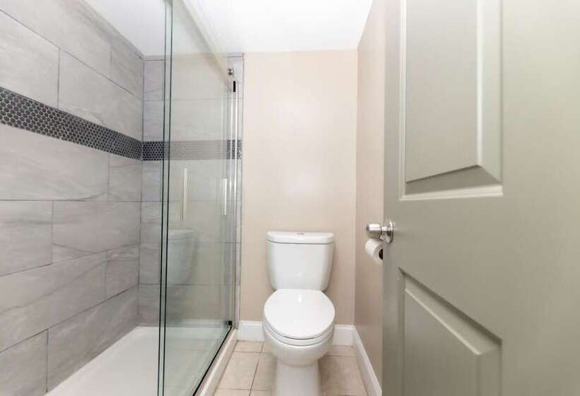 فندق على الطريق Seaside Sands Inn