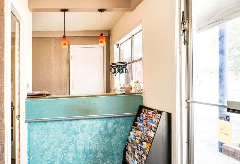 Мотель Urban Inn Giddings