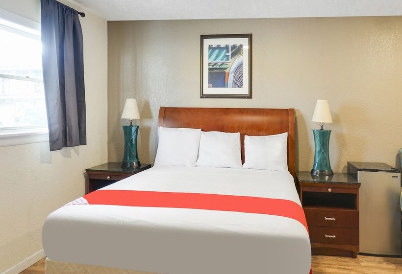 Мотель Urban Inn Giddings