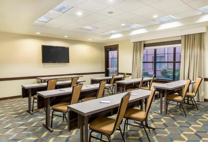 Residence Inn Lexington Keeneland/airport