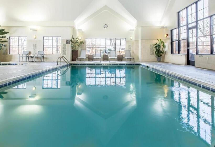 Residence Inn Lexington Keeneland/airport