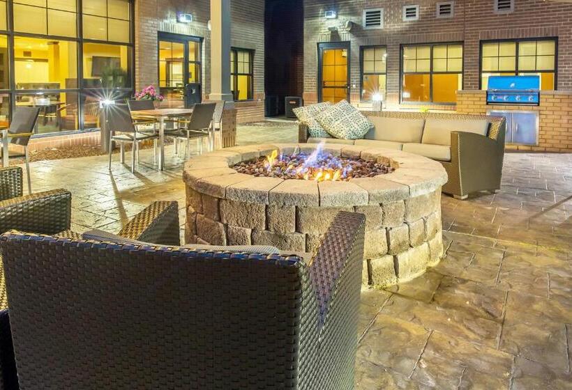 Residence Inn Lexington Keeneland/airport