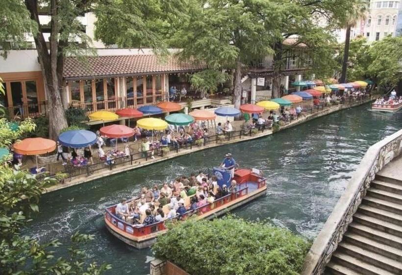 Springhill Suites By Marriott San Antonio Seaworld®/lackland