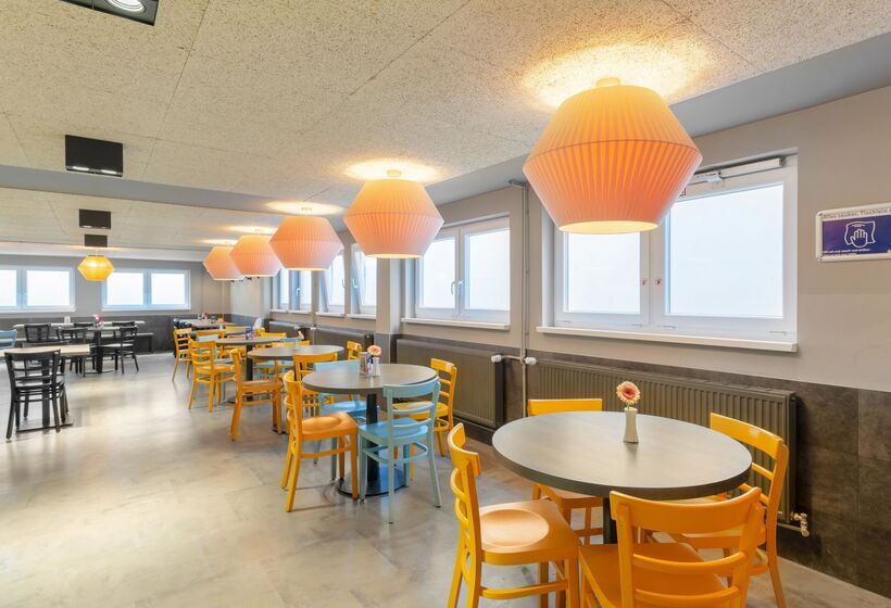 فندق صغير a&o Frankfurt Galluswarte