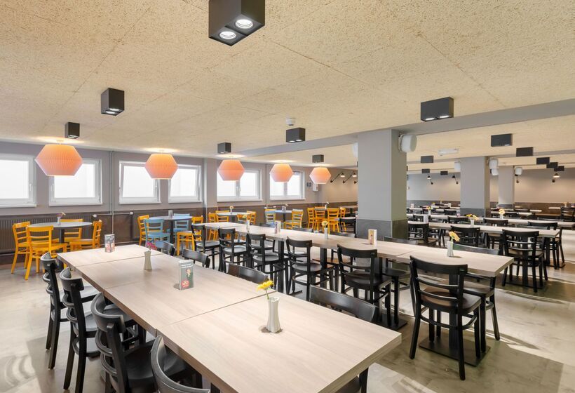 فندق صغير a&o Frankfurt Galluswarte