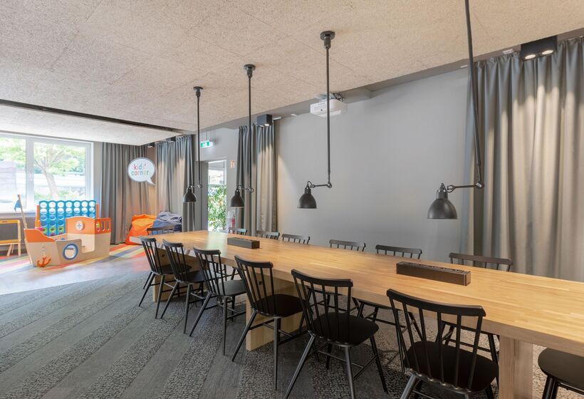 فندق صغير a&o Frankfurt Galluswarte