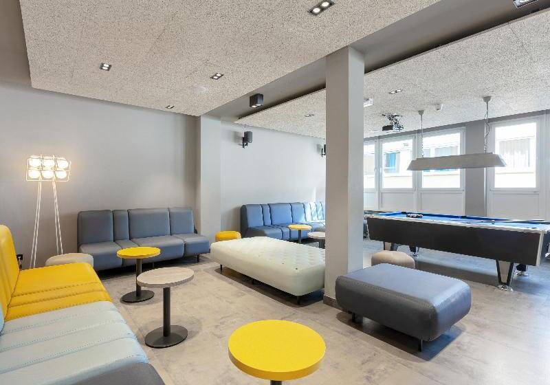 فندق صغير a&o Frankfurt Galluswarte