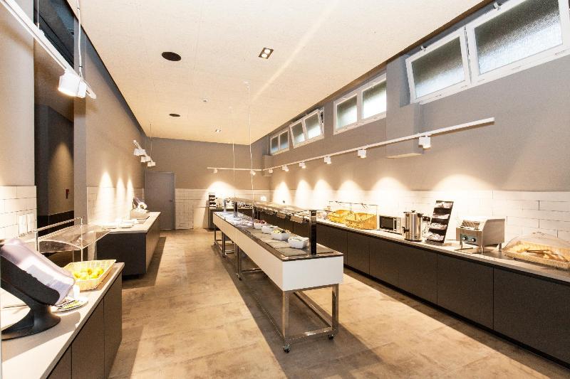 فندق صغير a&o Frankfurt Galluswarte