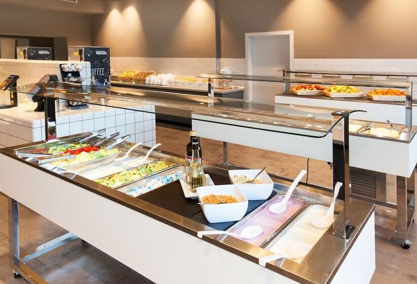 فندق صغير a&o Frankfurt Galluswarte