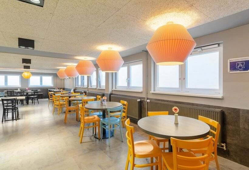 فندق صغير a&o Frankfurt Galluswarte