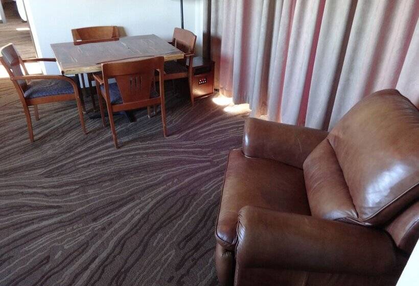 Alpine Lodge & Resort Burkesville