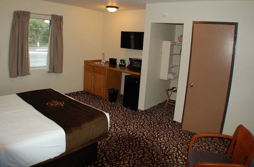 Alpine Lodge & Resort Burkesville